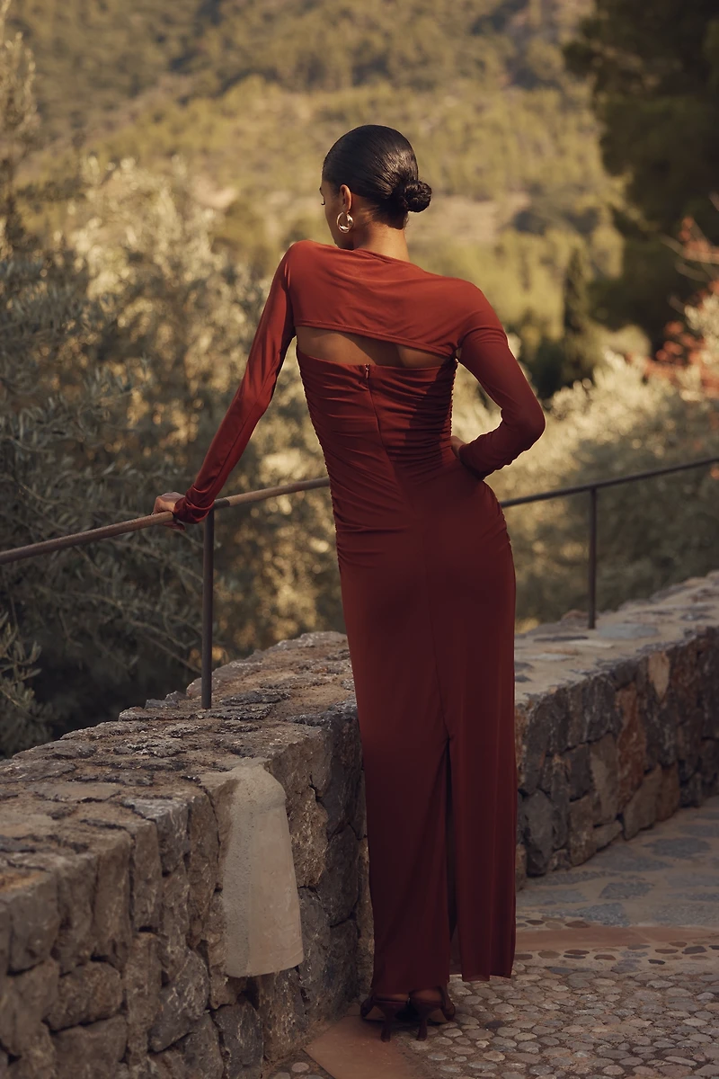 SOVERE Myriad Long-Sleeve Ruched Midi Dress