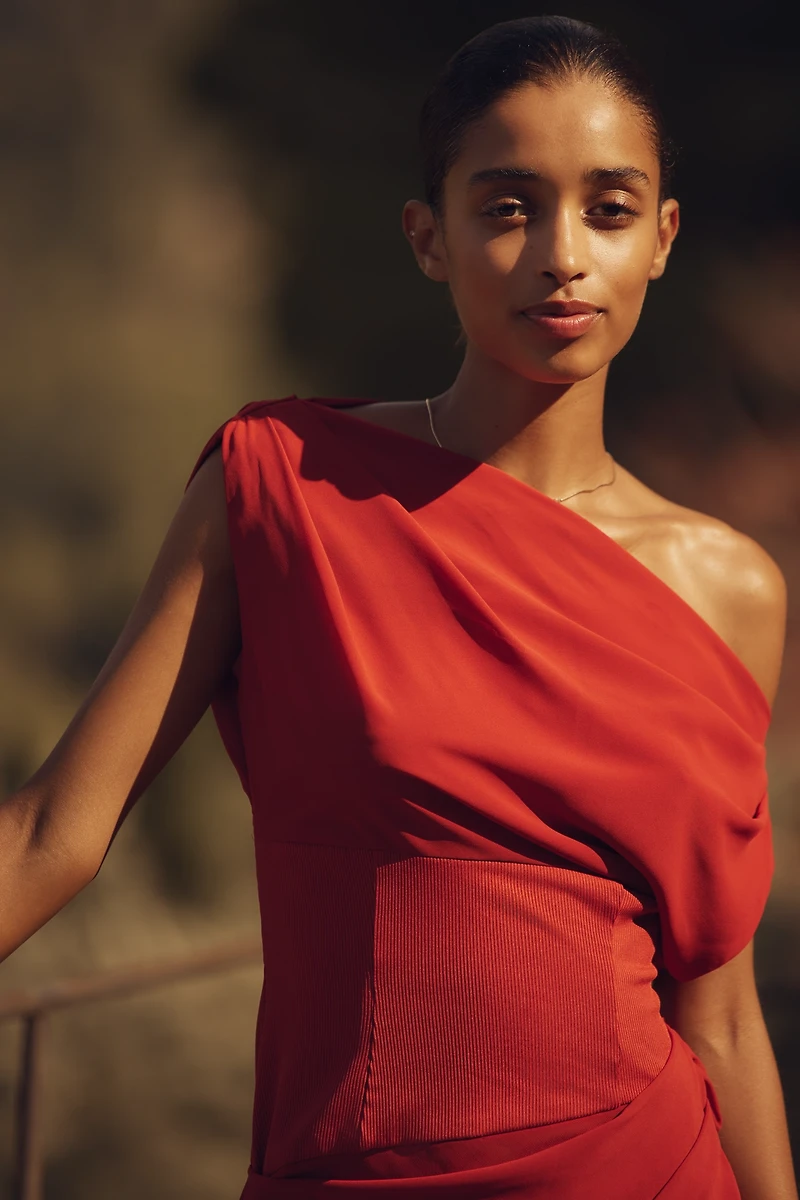 SOVERE Ada One-Shoulder Ruched Mini Dress