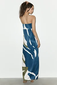 DIARRABLU Tubi Printed Strapless Maxi Dress