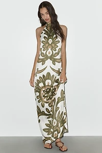 DIARRABLU Halter Neck Printed Maxi Dress