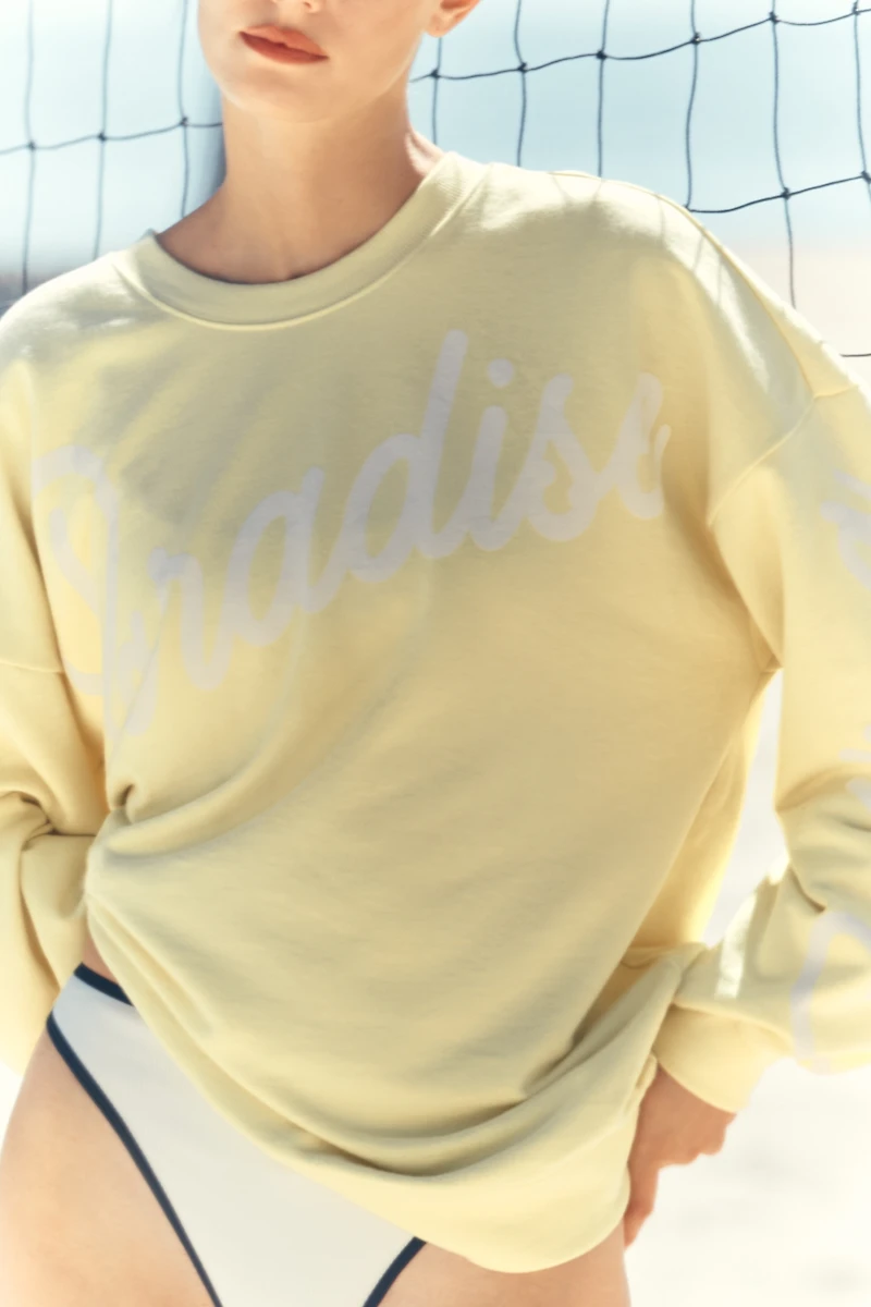 Celandine Graphic Long-Sleeve Crew-Neck Sweatshirt