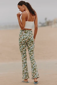 Daily Practice Assemble Crop Flare Leggings