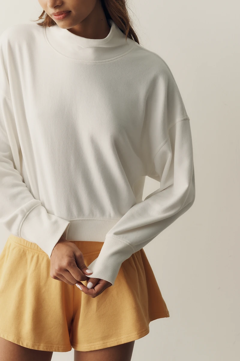Daily Practice Throw and Go Cropped Long Sleeve Top