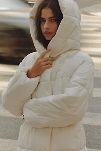 Varley Kaia Quilted Hooded Jacket
