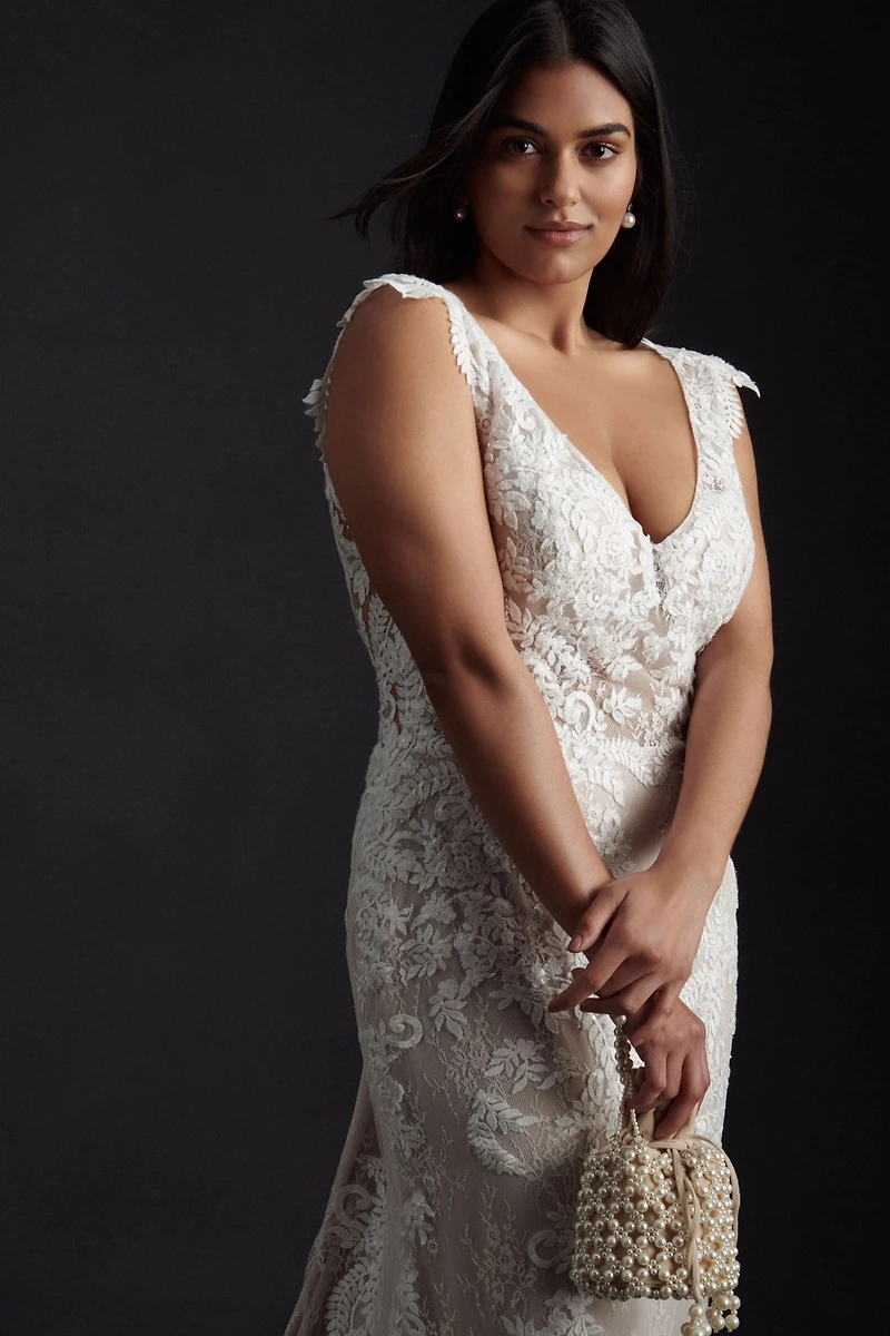 Whispers & Echoes Milano Gown