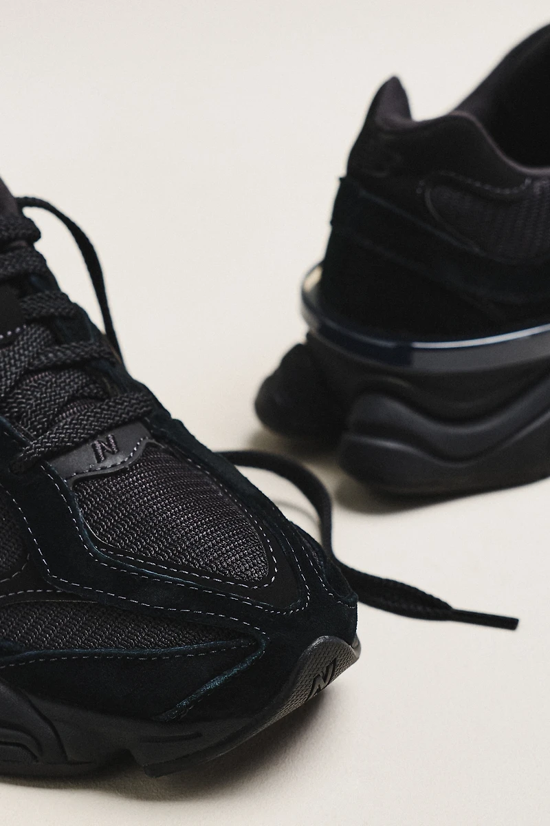 New Balance 9060 Sneakers