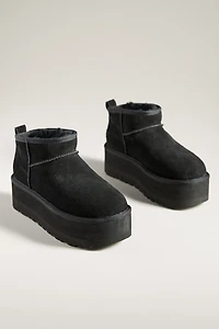 UGG® Classic Ultra Mini Platform Boots