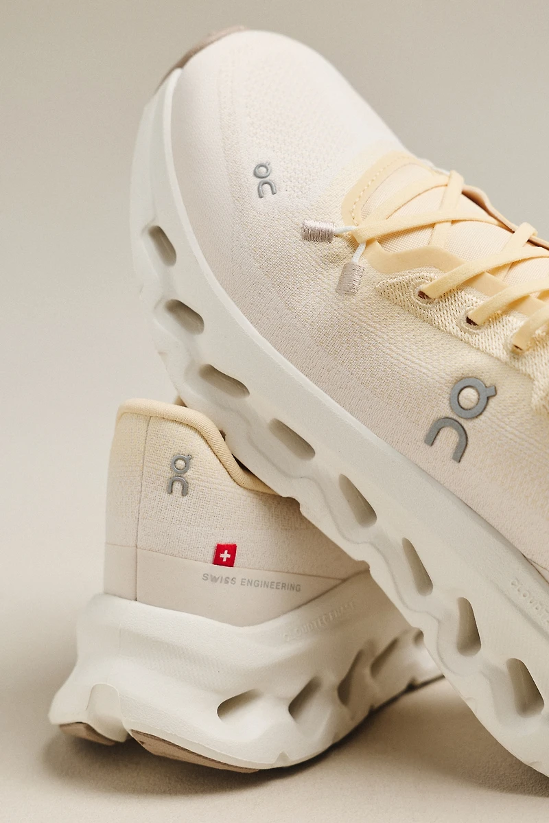 On Cloudtilt Sneakers