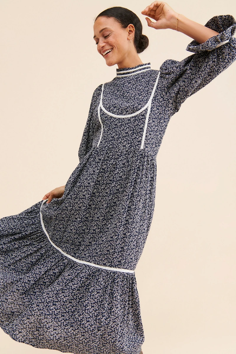 Meadows Amaryllis Floral Dress