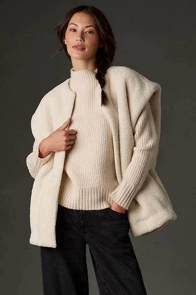 Self Contrast Sherpa Vest