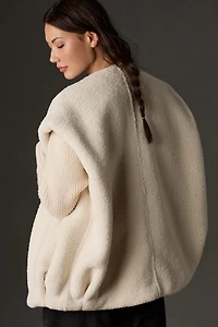 Self Contrast Sherpa Vest