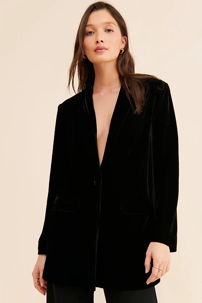 Endless Rose Velvet Blazer