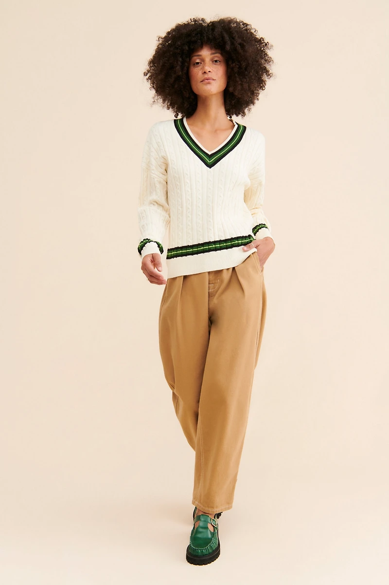FRENCHMAUVE Cable Knit V-Neck Pullover