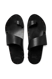beek Finch Toe Loop Sandals