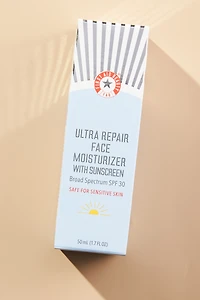 First Aid Beauty Ultra Repair Face Moisturizer SPF30