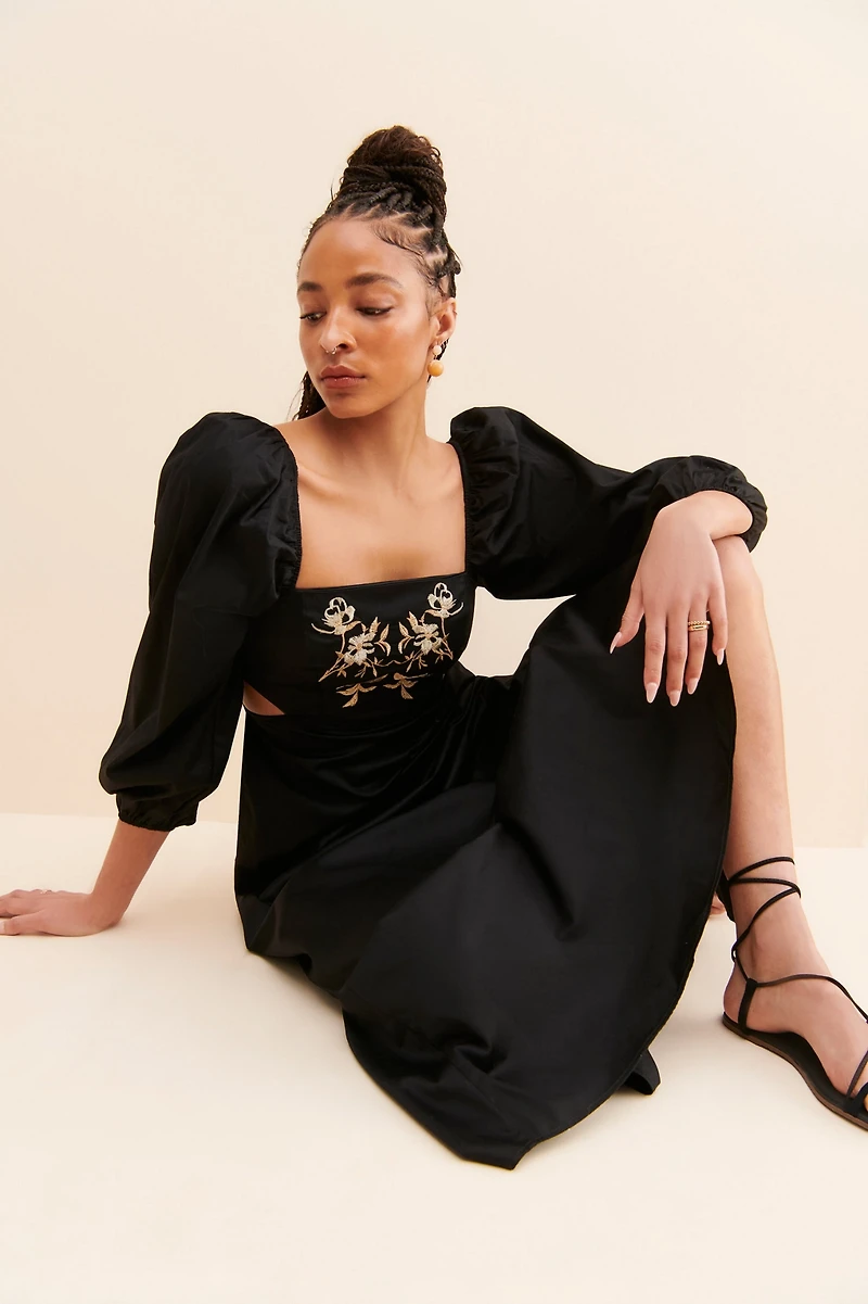 Especia Embroidered Cut Out Maxi Dress
