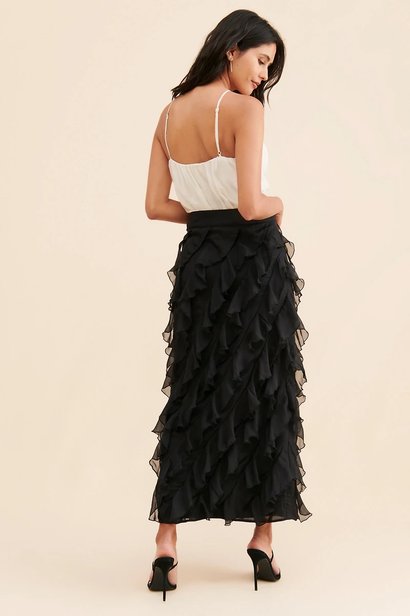 Let Me Be Sasha Ruffled Skirt