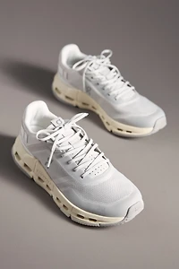 On Cloudnova Form 2 TT Sneakers