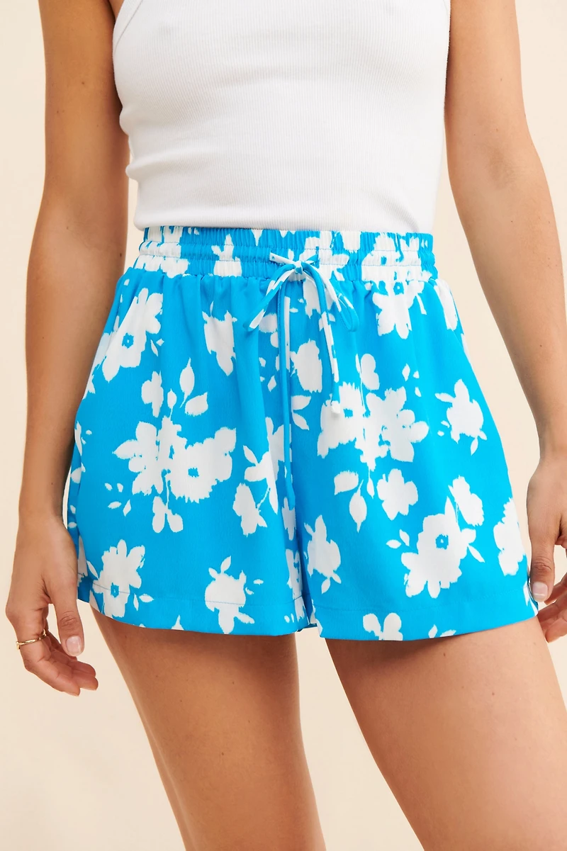 Glamorous Floral Relaxed Shorts