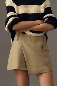Clean Utility Linen Skort
