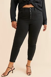 Good American Always Fits Skinny Leg Jeans