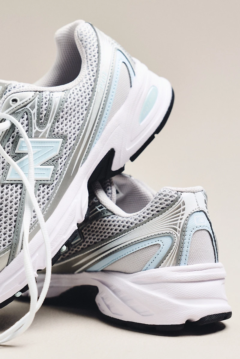 New Balance 740 Sneakers
