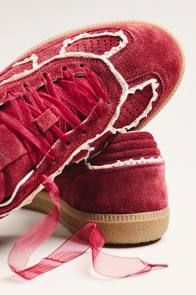 ALOHAS Tb.490 Rife Crochet Leather Sneakers