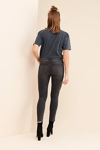 PAIGE Verdugo Twisted Seam Skinny Jeans