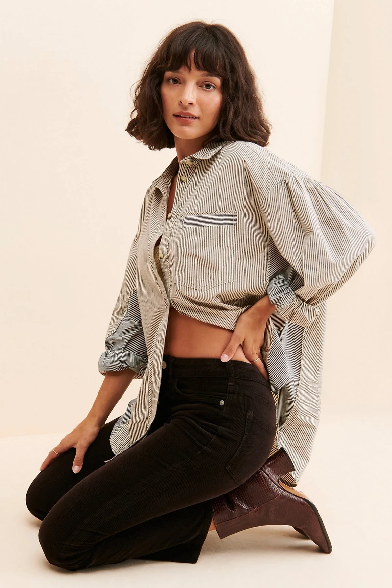 Pilcro Yaya Mid-Rise Crop Flare Corduroy Jeans
