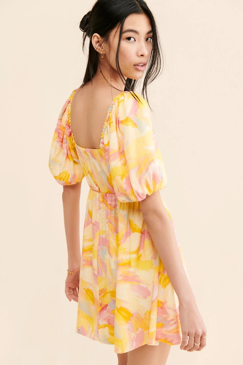 Adelyn Rae Dara Abstract Mini Dress