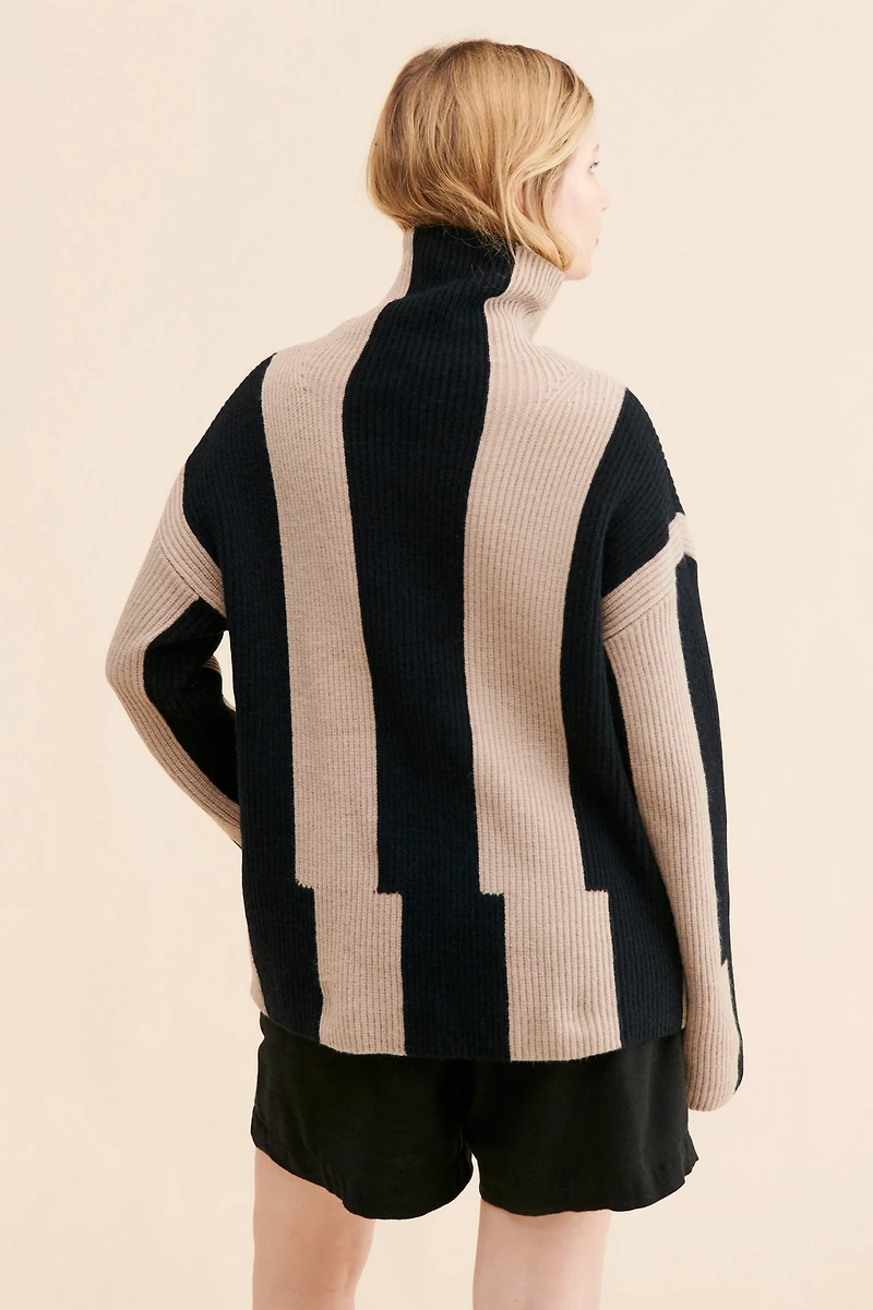 Avantlook Stripe Turtleneck Pullover