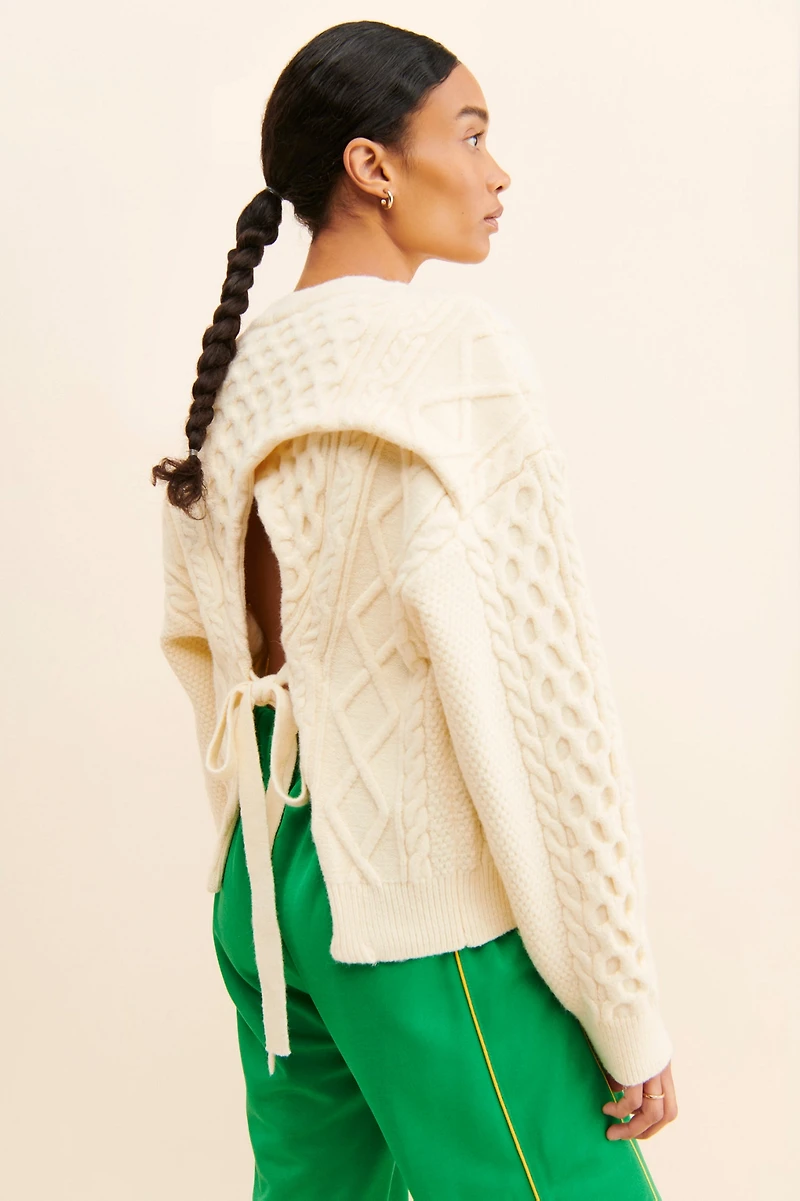 Vigoss Tie-Back Pullover