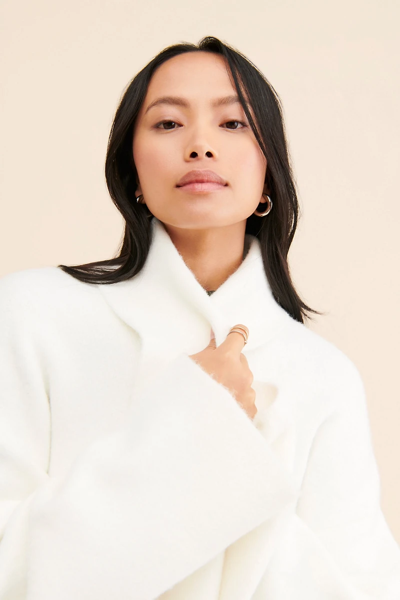 Flat White Open Knit Cardigan