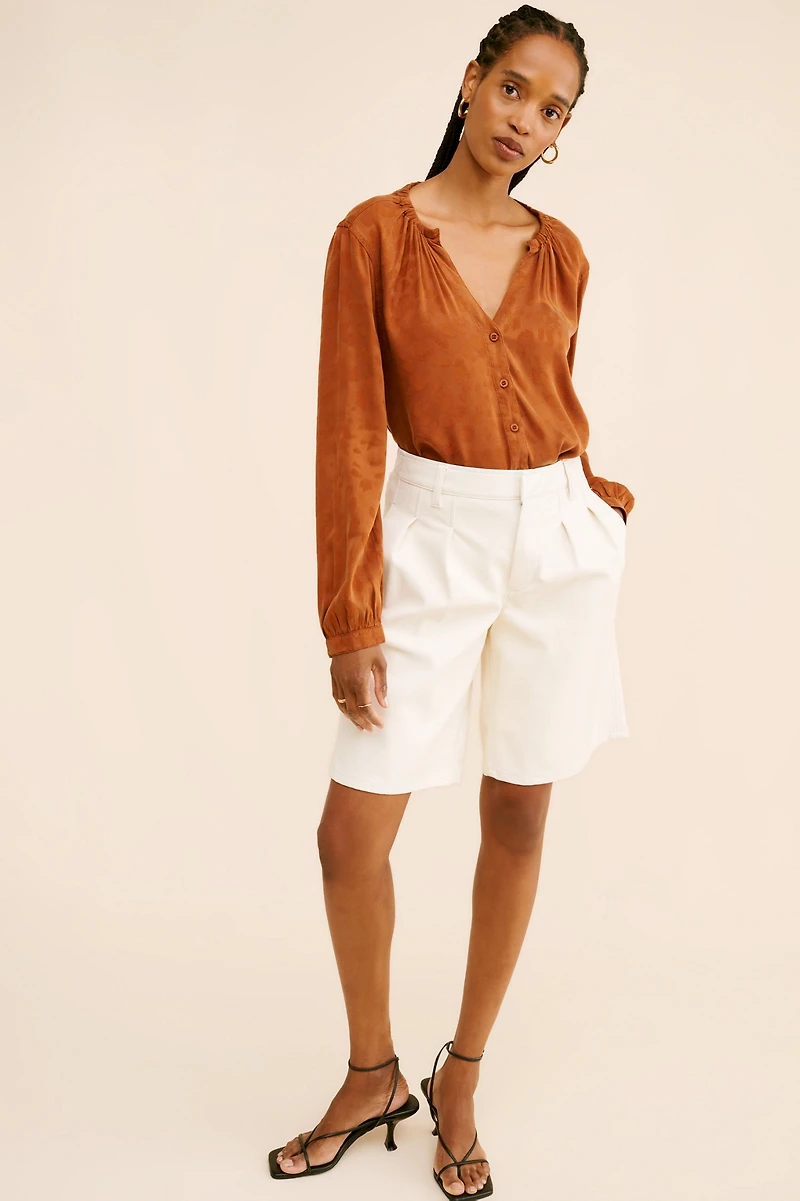 Cloth & Stone Long Sleeve Elastic Neck Buttondown Top