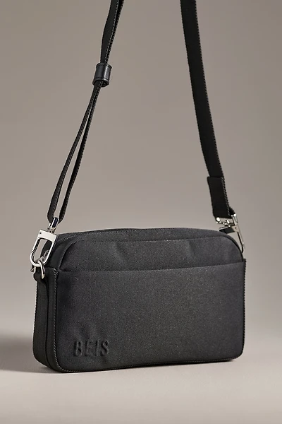 BÉIS Travel Crossbody Bag