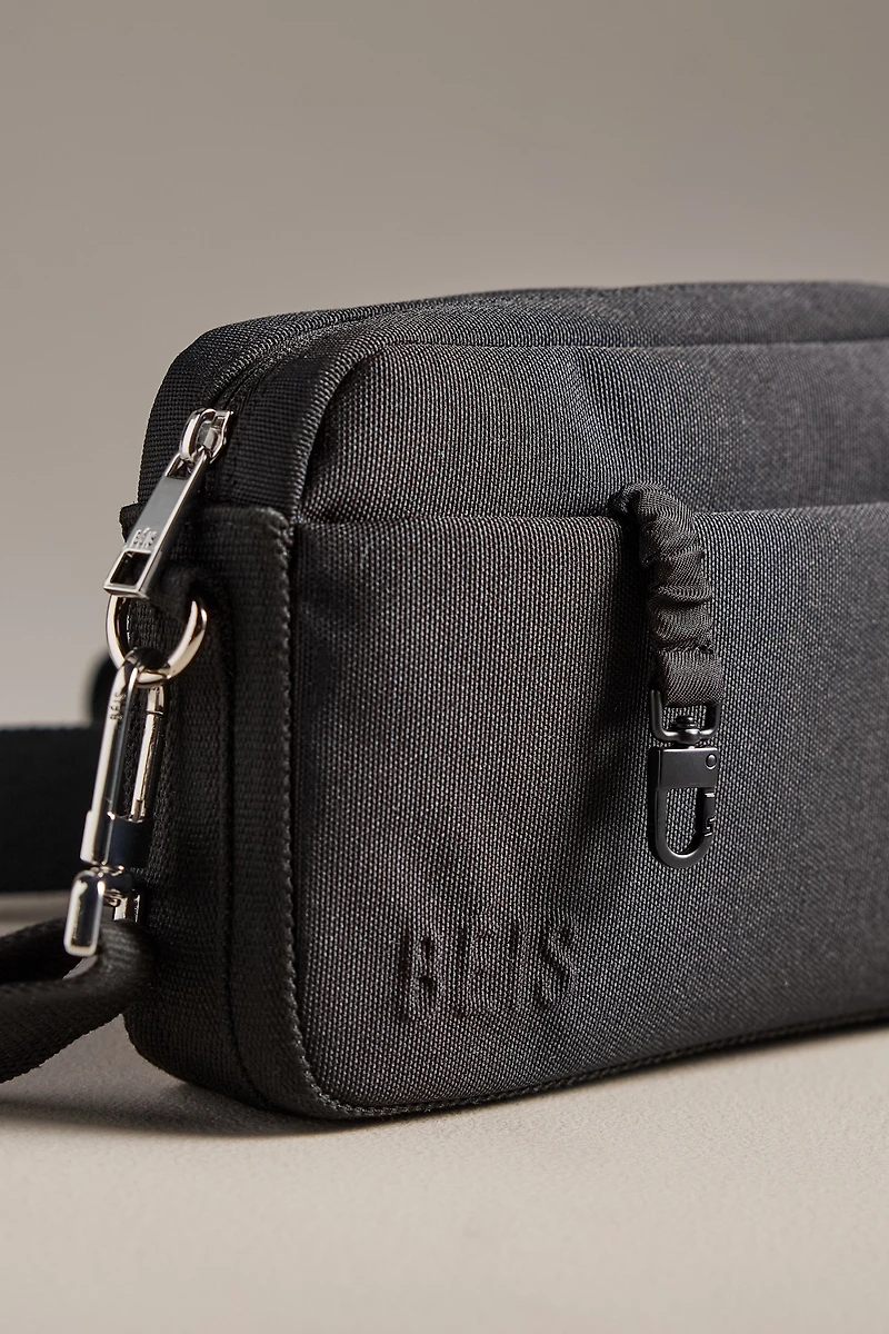 BÉIS Travel Crossbody Bag
