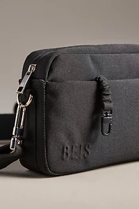 BÉIS Travel Crossbody Bag