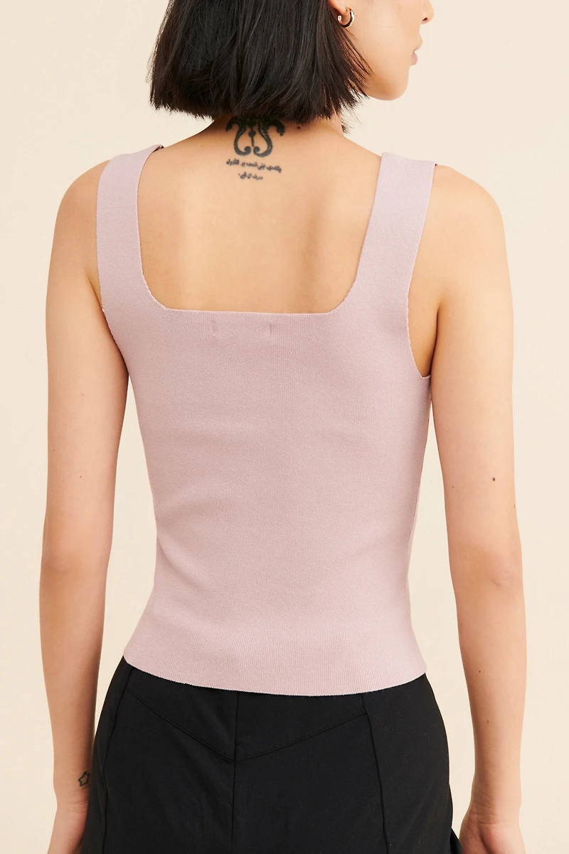 525 America Square Neck Tank