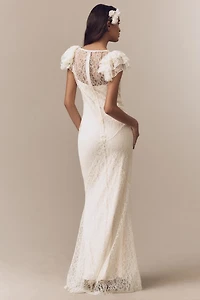 De La Vali Nephele Lace Flutter-Sleeve Fishtail Maxi Dress