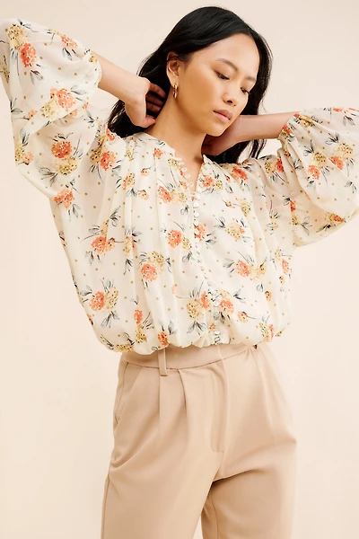 Dress Forum Floral Buttoned Blouse