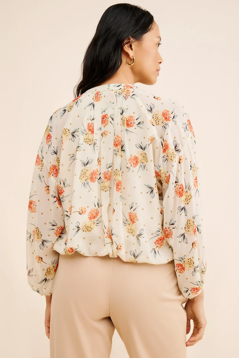 Dress Forum Floral Buttoned Blouse