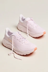 HOKA® Arahi 8 Sneakers