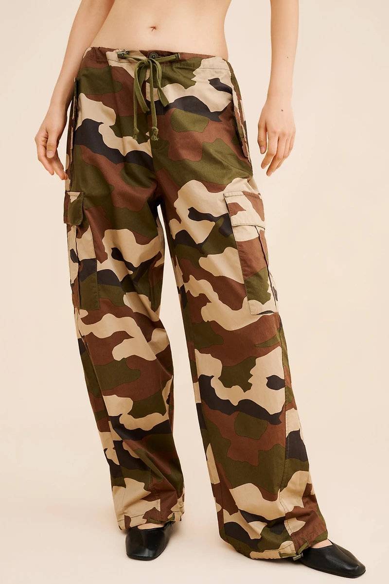 Good American Parachute Pants