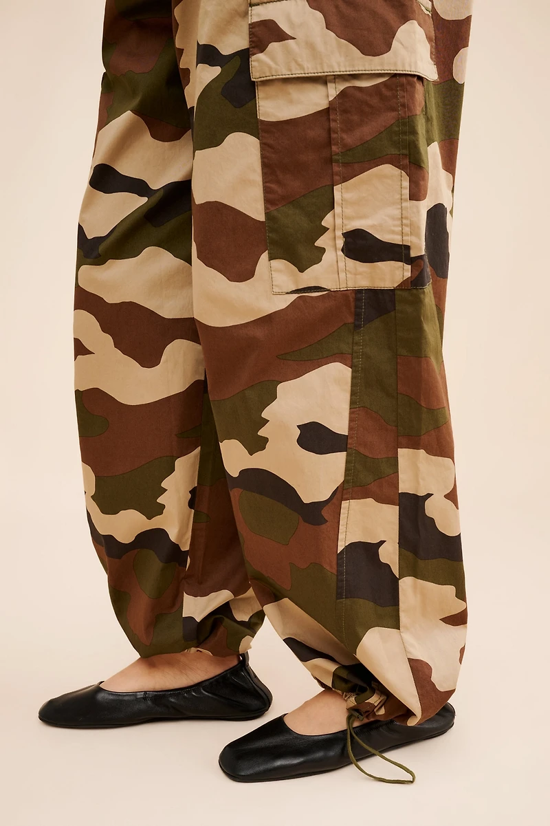 Good American Parachute Pants