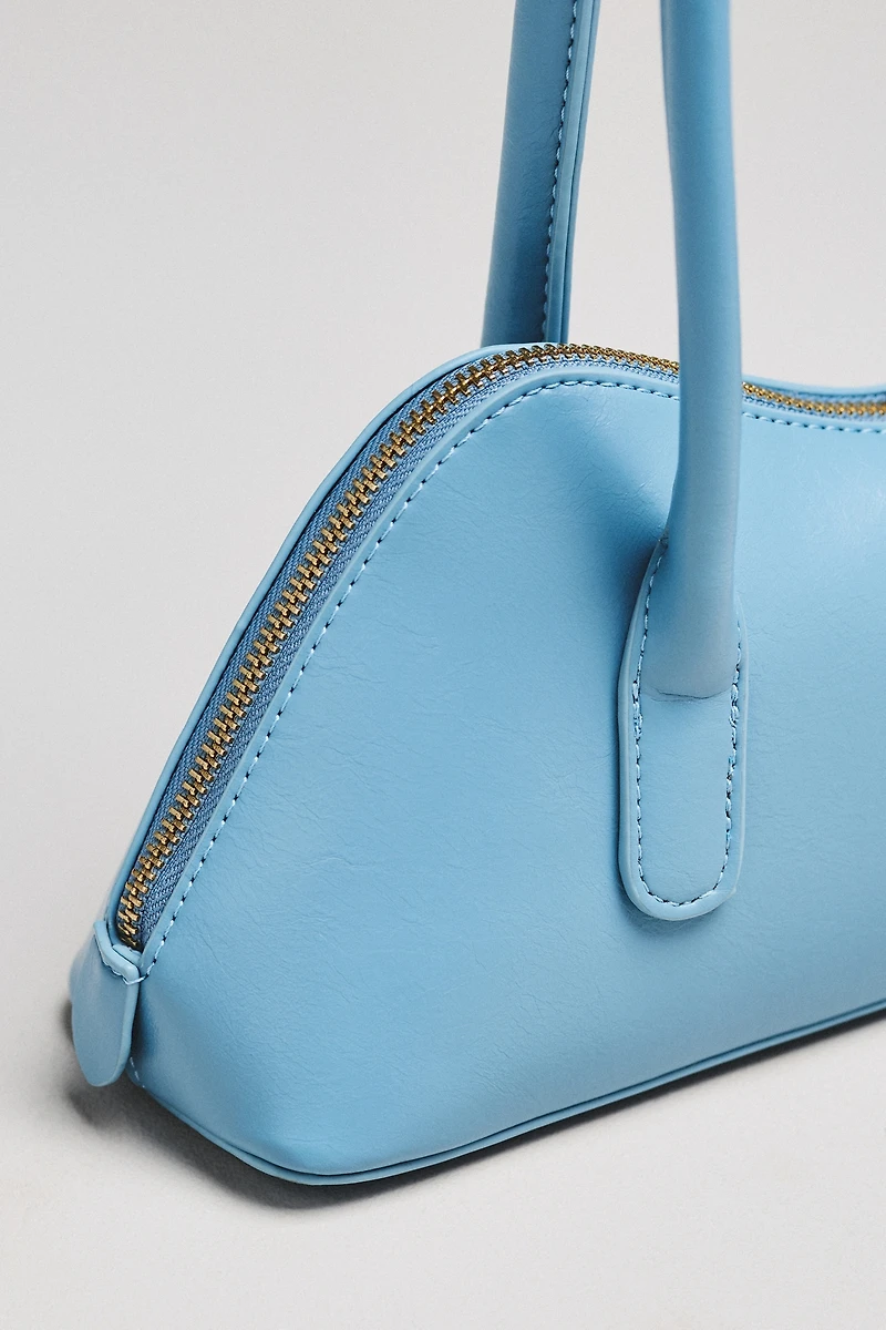 Melie Bianco Dakota East West Shoulder Bag