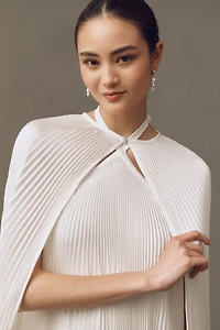 L'IDÉE Extravagance Pleated Cape