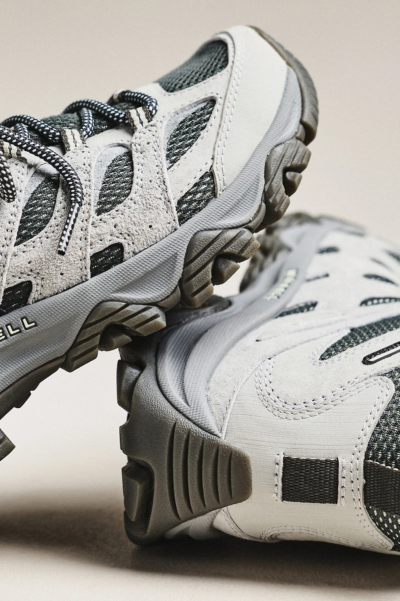 Merrell Moab 3 Mid Waterproof Hiking Sneakers