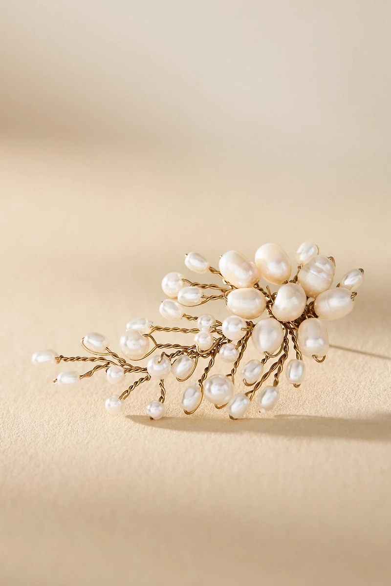 Untamed Petals Moore Pearl Earrings