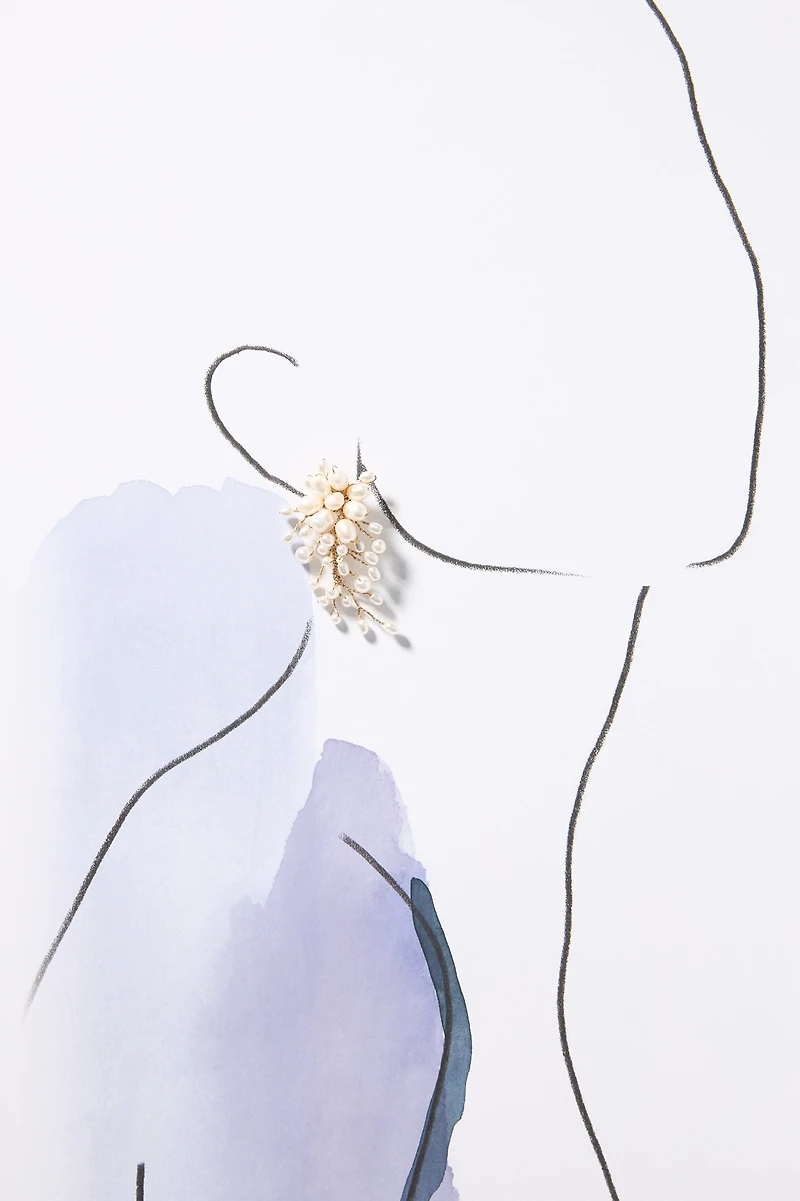 Untamed Petals Moore Pearl Earrings