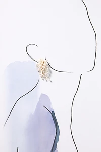 Untamed Petals Moore Pearl Earrings